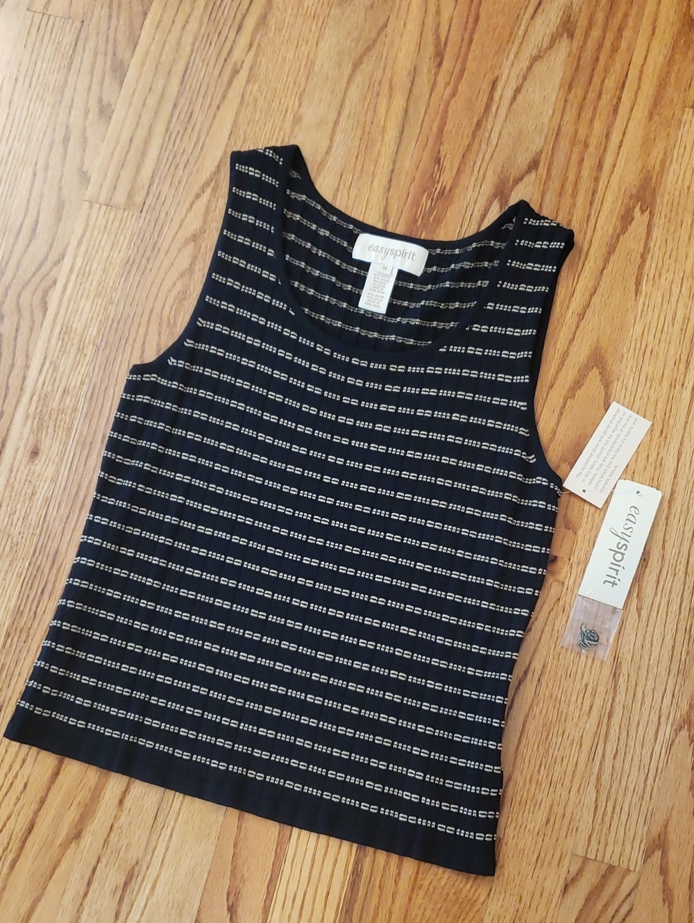 NWT Easy Spirit Black & Tan Patterned Tank Top Size: M